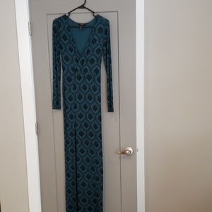 Long sleeve maxi dress